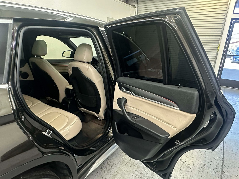 2016 BMW X1 28i - Photo 18