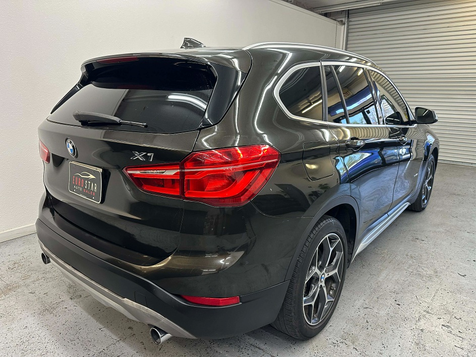 2016 BMW X1 28i - Photo 4