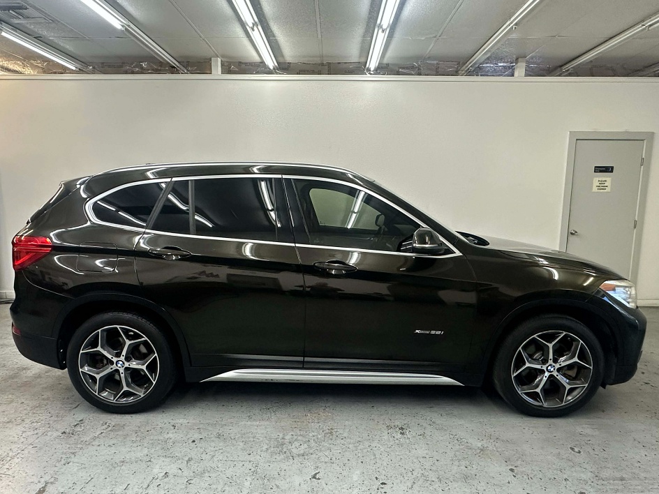2016 BMW X1 28i - Photo 7