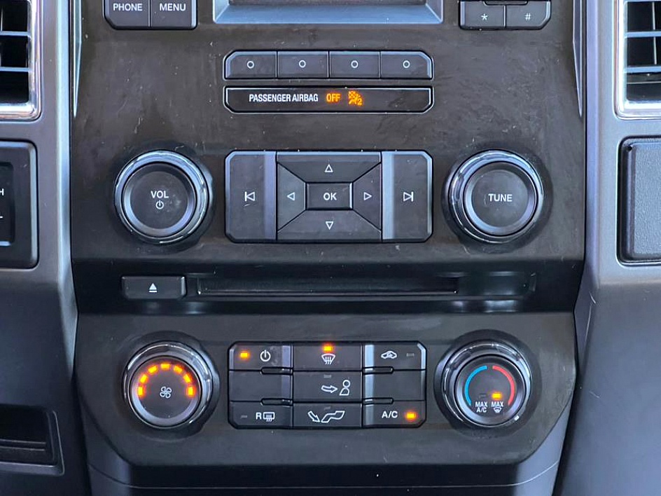 2015 Ford F-150 XLT - Photo 18