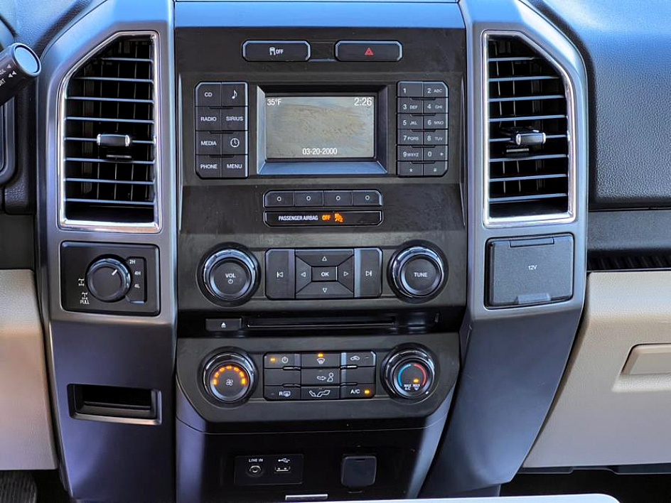 2015 Ford F-150 XLT - Photo 25