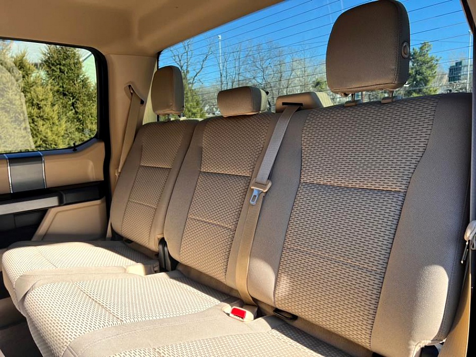 2015 Ford F-150 XLT - Photo 30