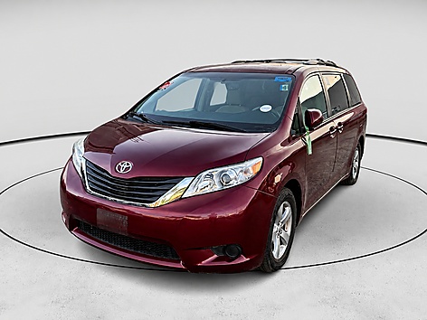 2011 Toyota Sienna LE