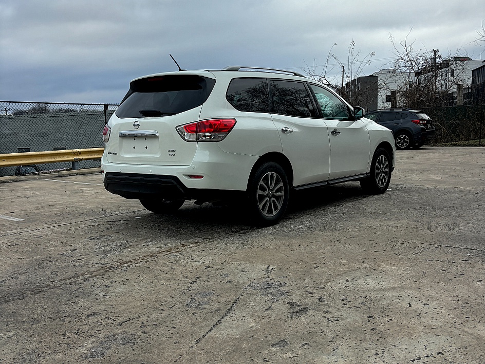 2016 Nissan Pathfinder SV - Photo 6