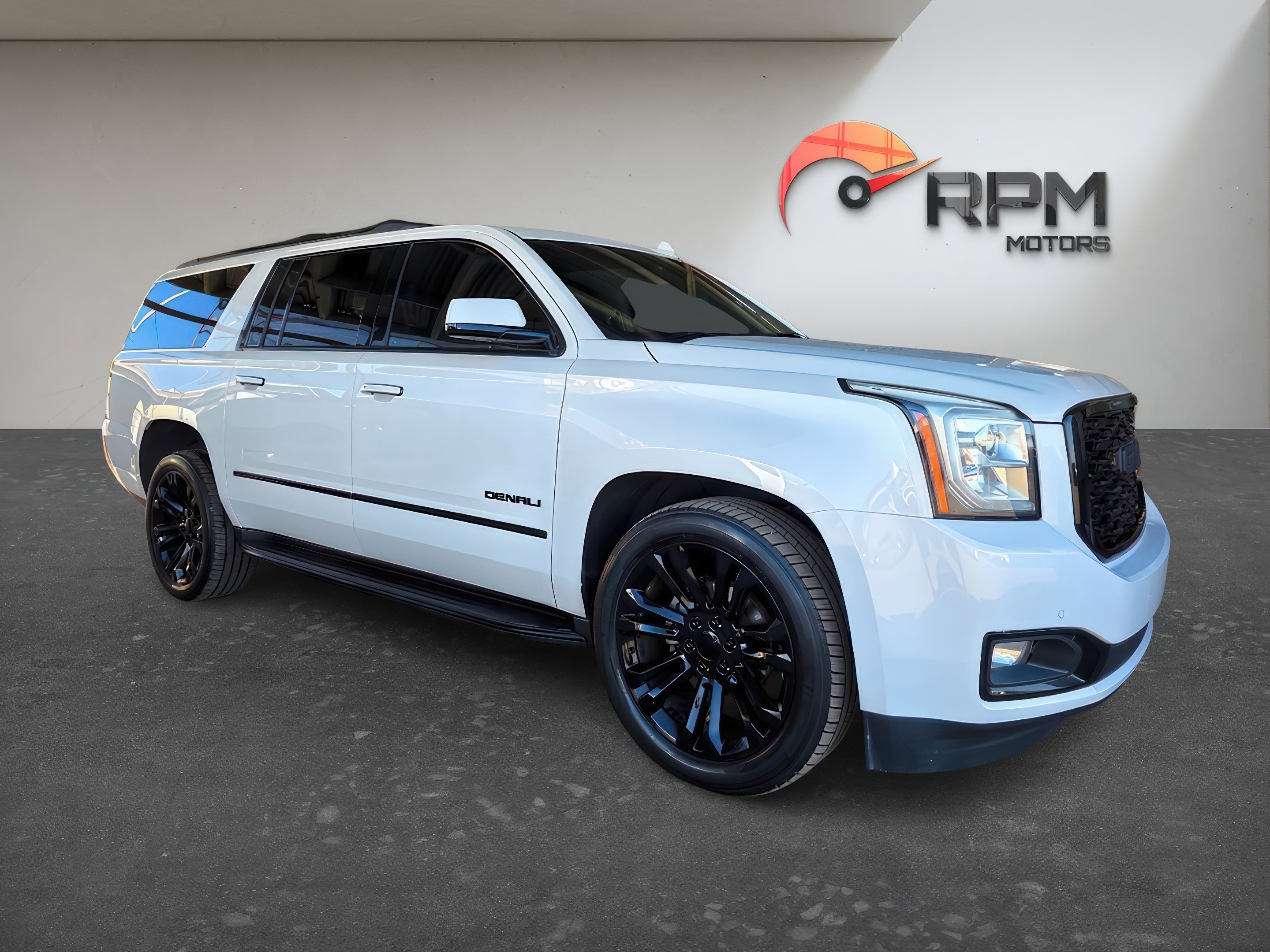 2017 GMC Yukon Denali AWD's photo