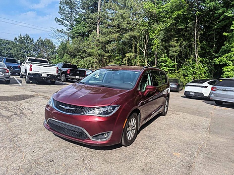 2017 Chrysler Pacifica Touring-L