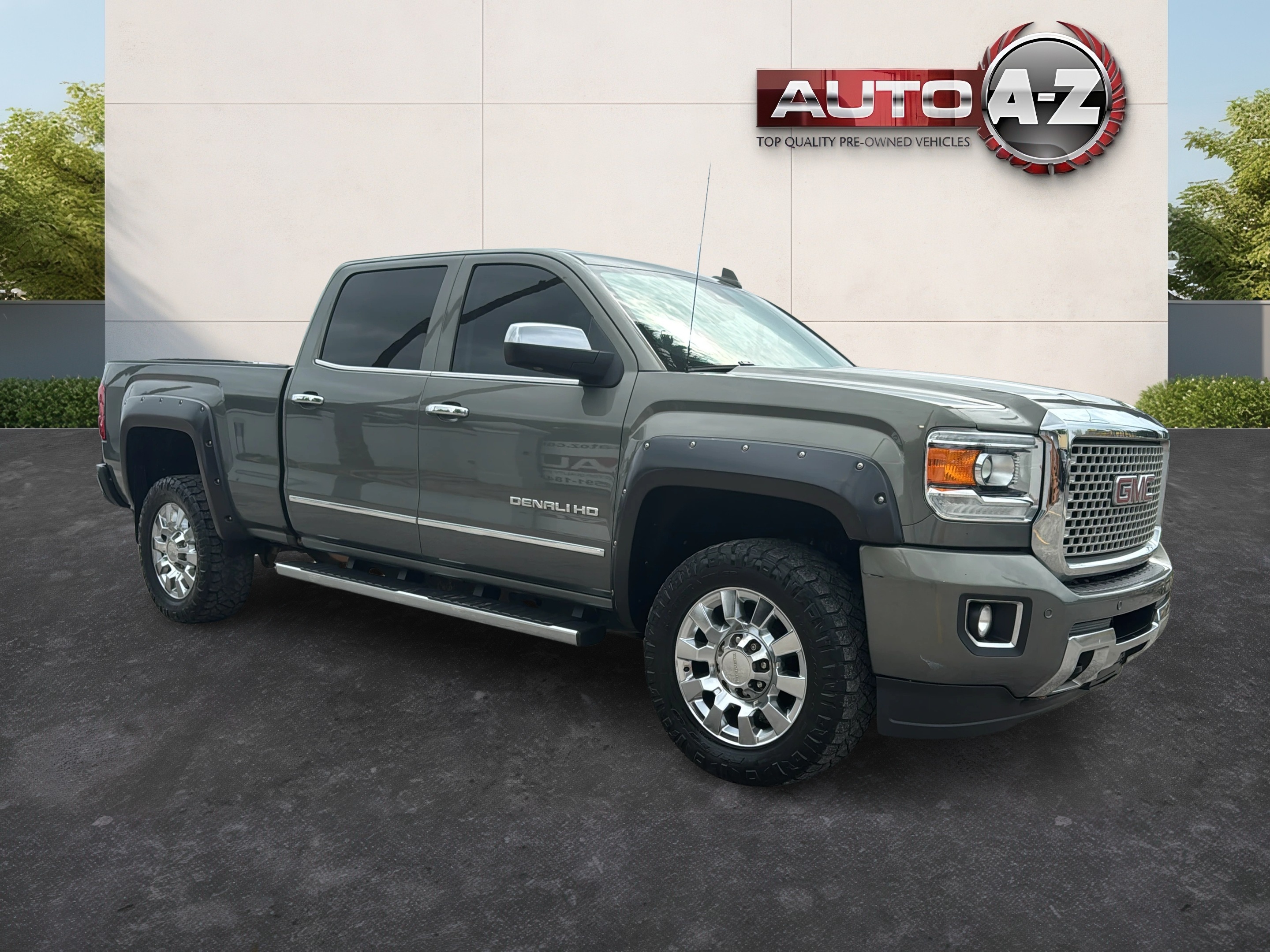 2017 GMC Sierra 4WD Crew Cab Standard Box Denali's photo