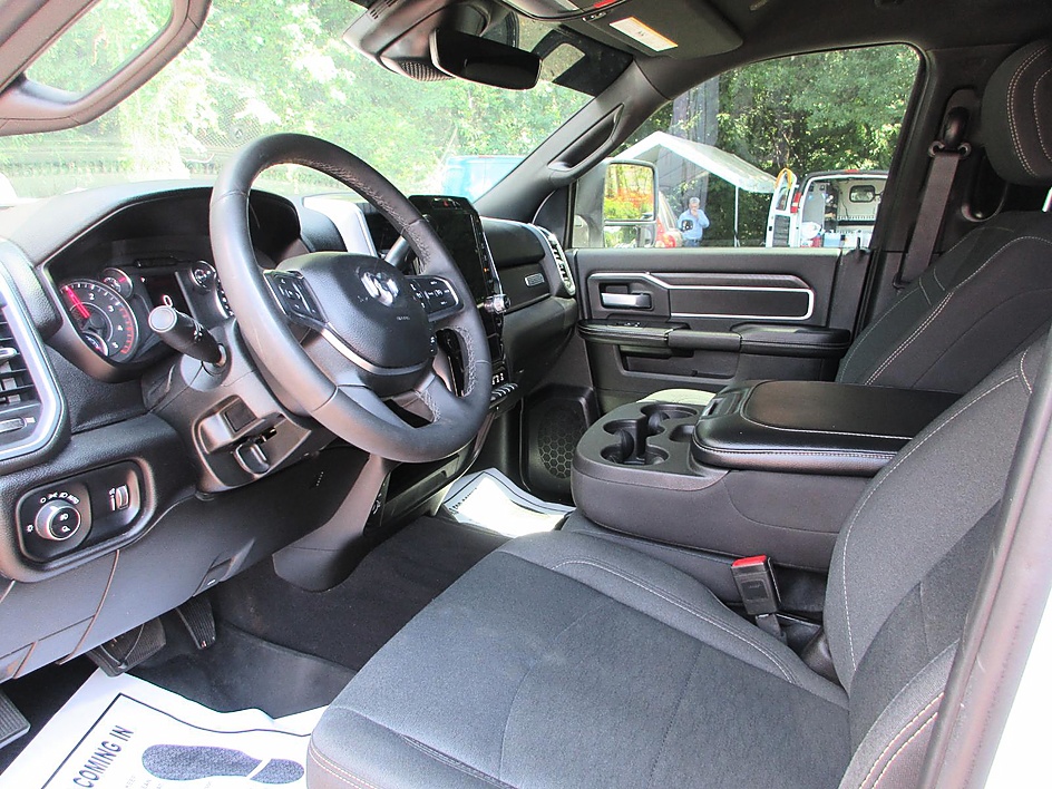 2025 RAM Ram 2500 Pickup Big Horn - Photo 12