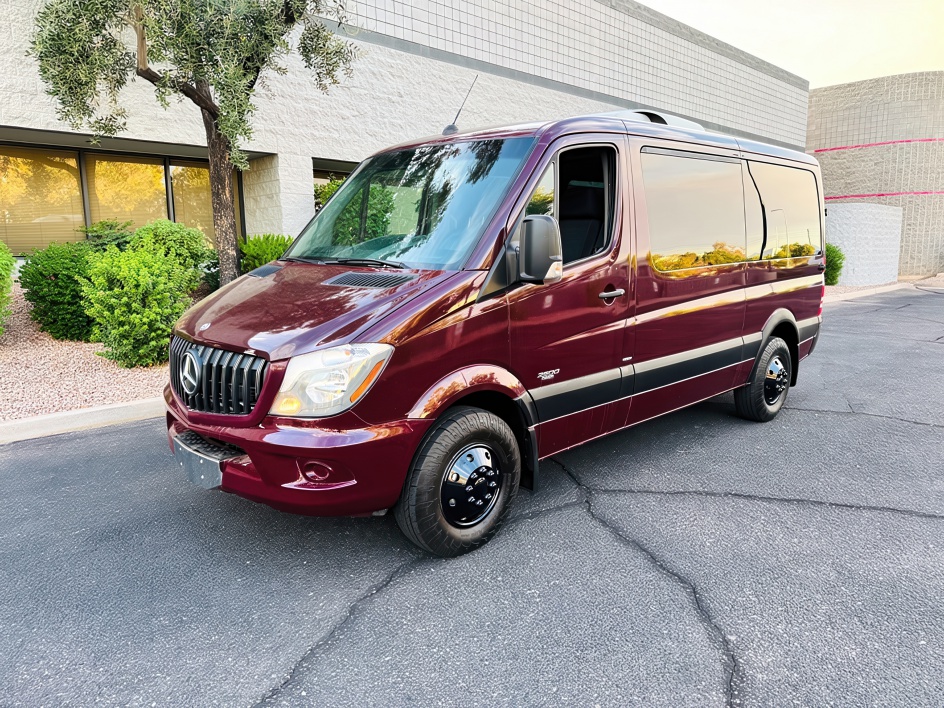 2014 Mercedes Benz Sprinter photo 8