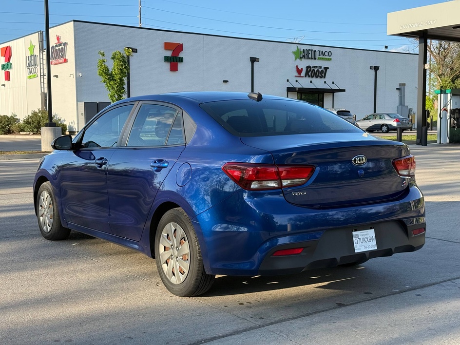 2020 Kia RIO S - Photo 6
