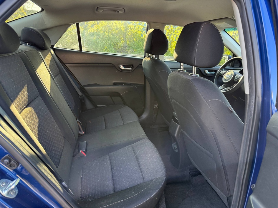 2020 Kia RIO S - Photo 24
