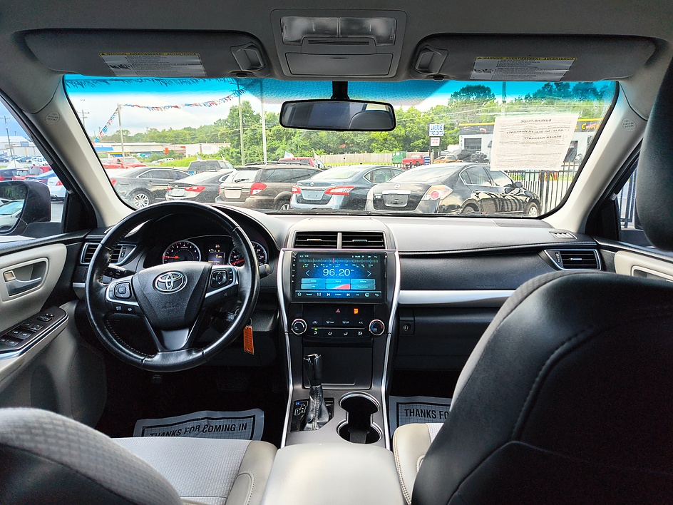 2016 Toyota Camry Special Edition - Photo 9