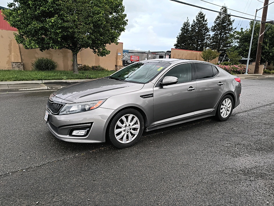2014 Kia Optima EX AT's photo