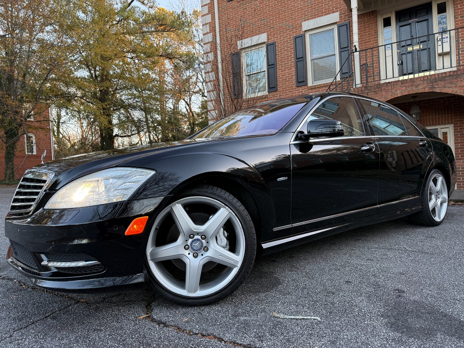 2012 Mercedes-Benz S-Class S550