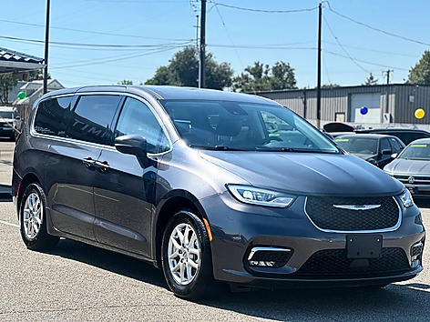 2023 Chrysler Pacifica Touring L