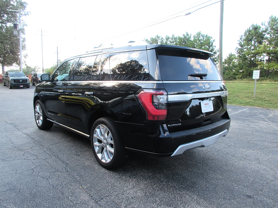 Ford Expedition photo 7