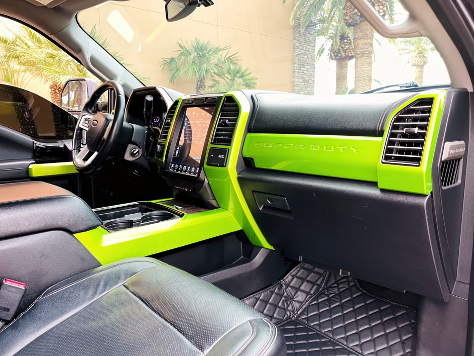 2017 Ford F-250 Platinum photo 8