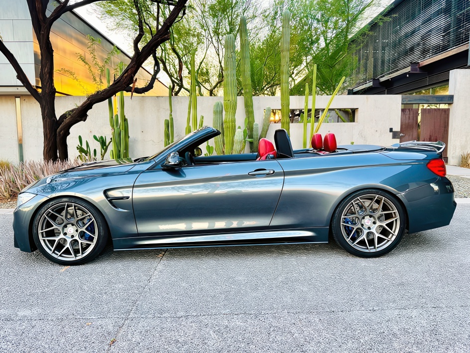 2015 Bmw M4 Convertible photo 6
