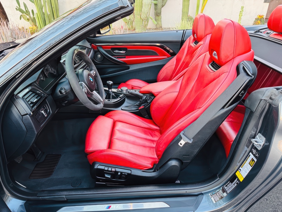 2015 Bmw M4 Convertible photo 23