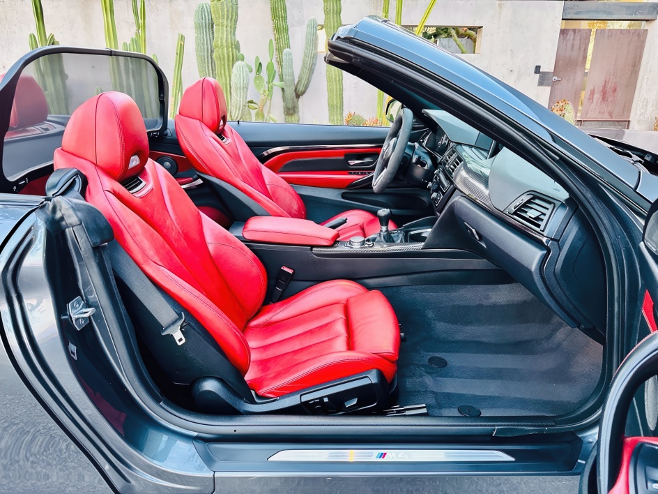 2015 Bmw M4 Convertible photo 22