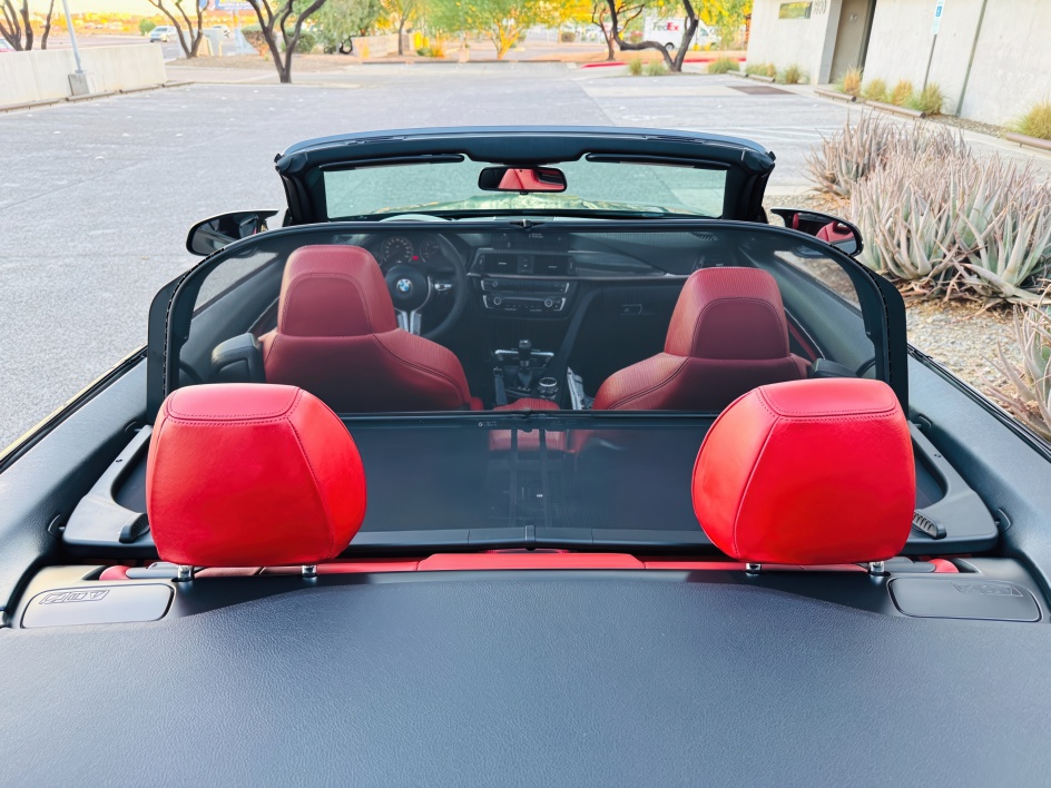 2015 Bmw M4 Convertible photo 35