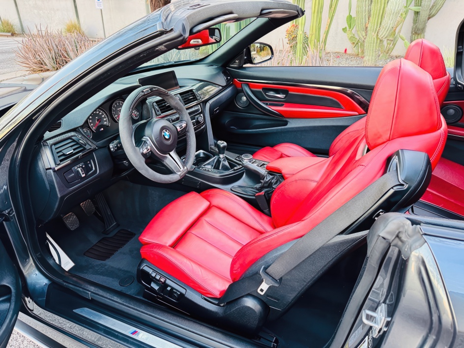 2015 Bmw M4 Convertible photo 29