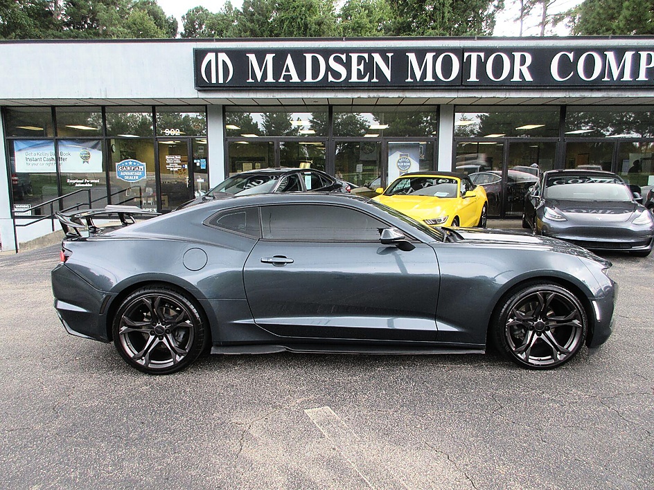 Chevrolet Camaro photo 4