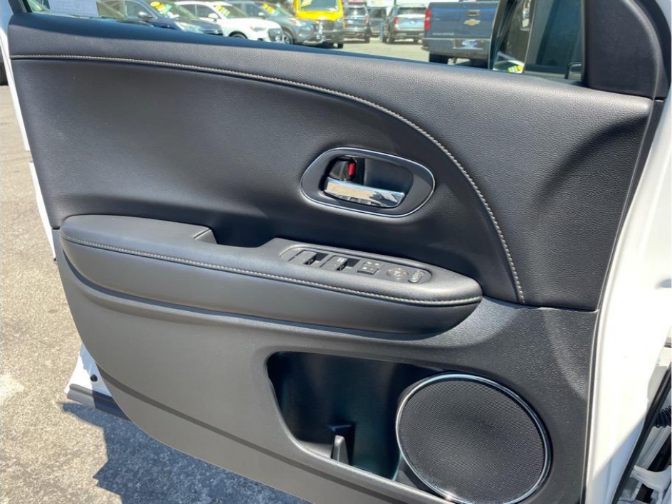 2022 Honda HR-V EX-L - Photo 17