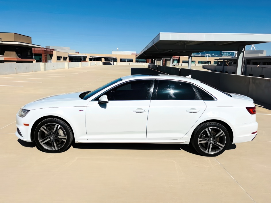 2017 Audi A4 Premium Plus S line photo 3