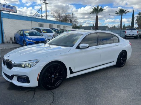 2016 BMW 7 Series 740's photo