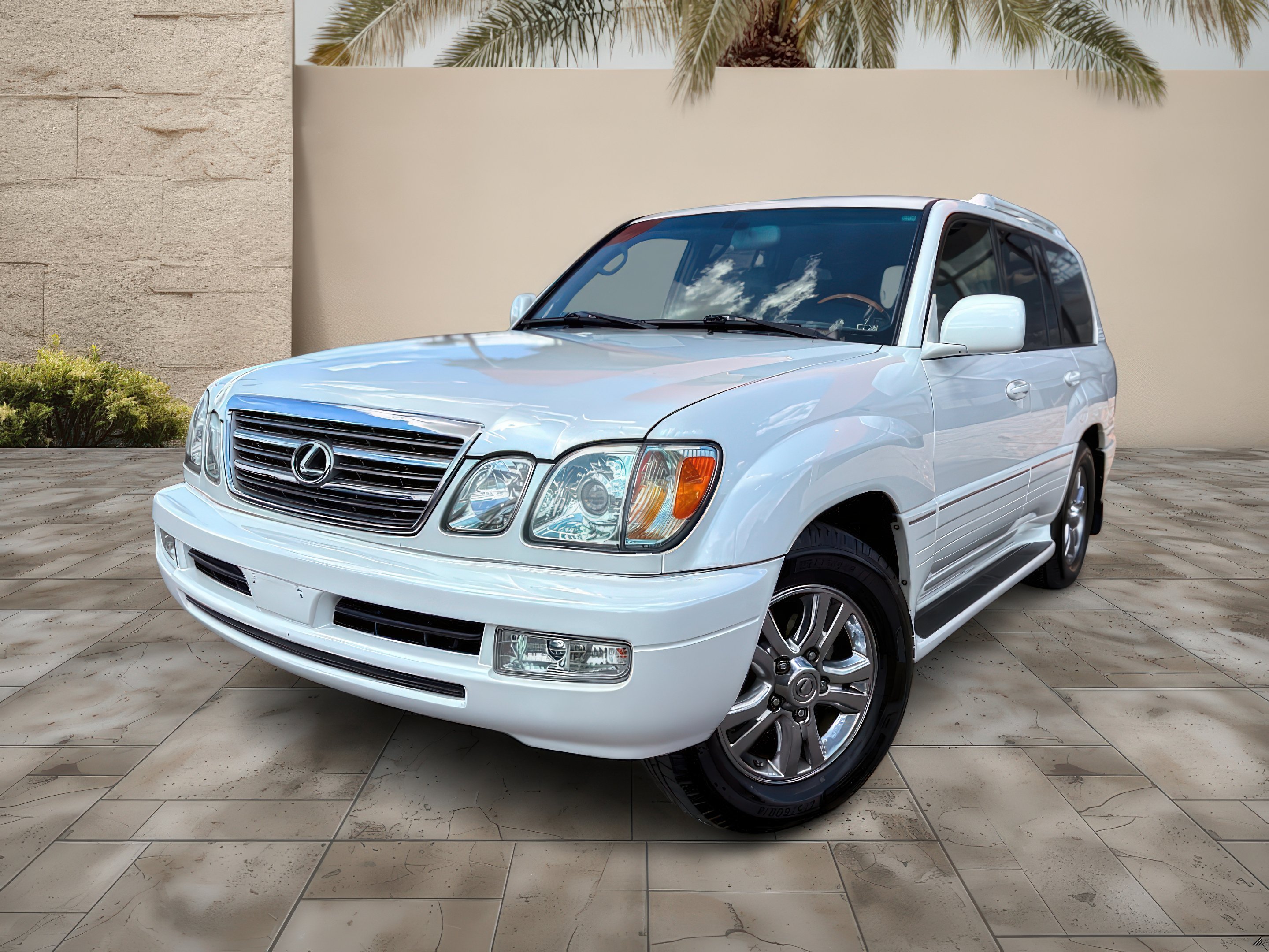 2005 Lexus LX
