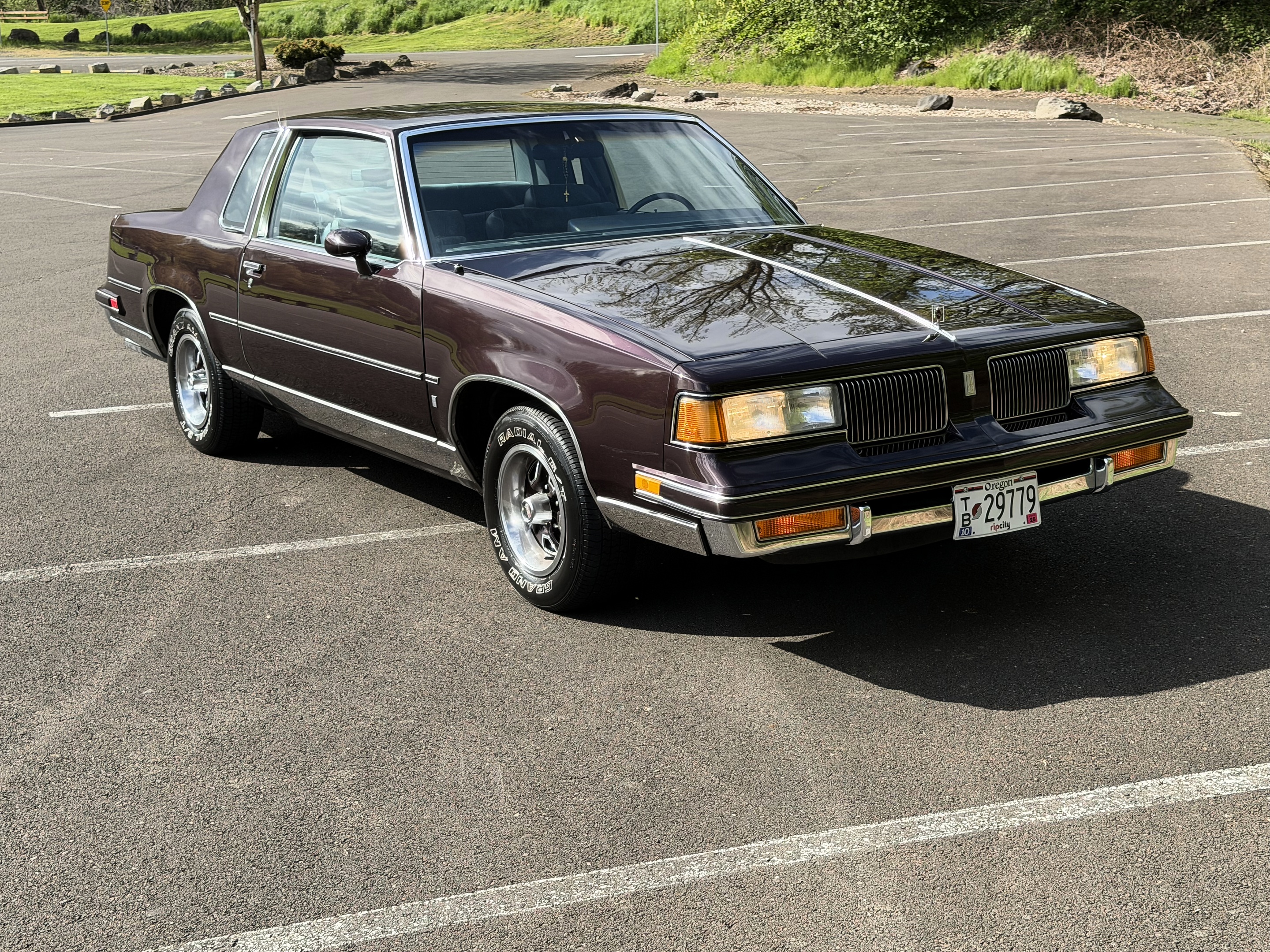 1988 Oldsmobile Cutlass Supreme - Photo 4