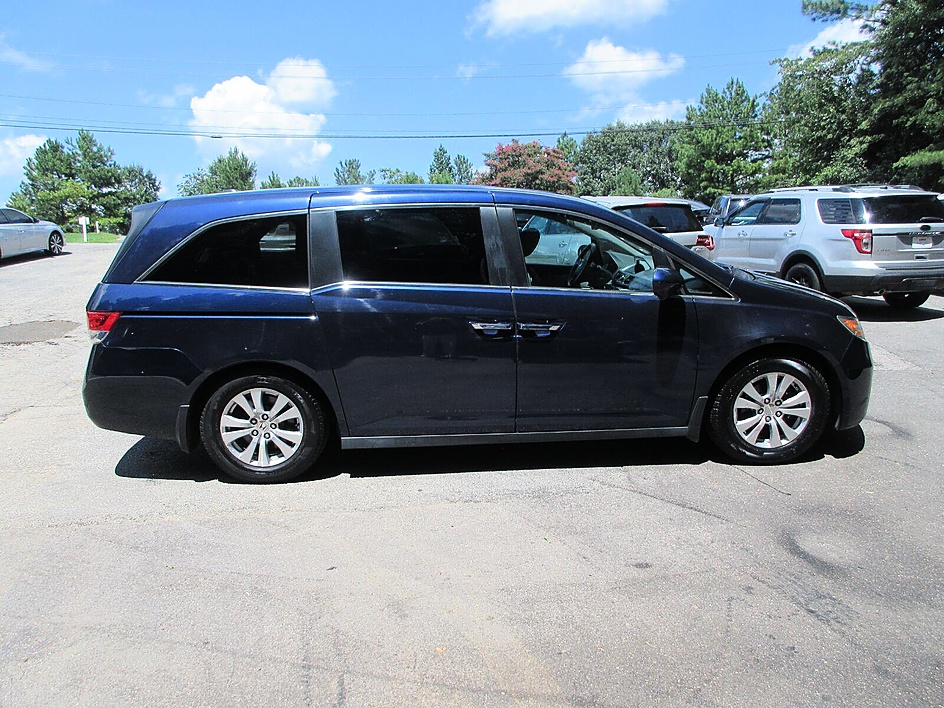 Honda Odyssey photo 4