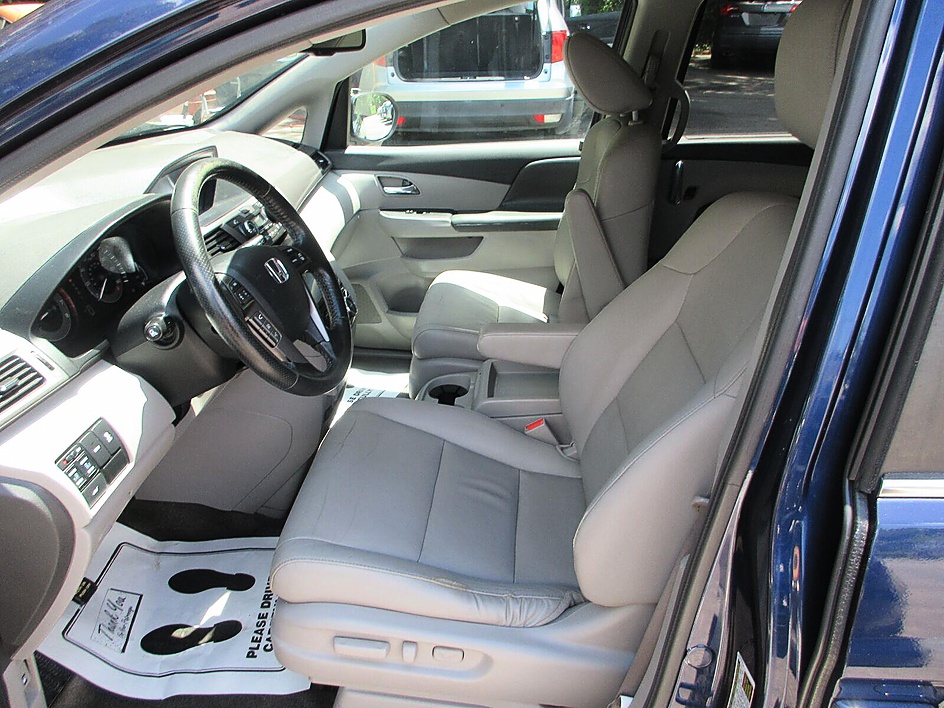 Honda Odyssey photo 9