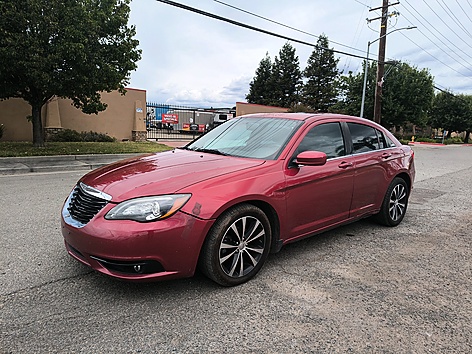 2012 Chrysler 200 S's photo