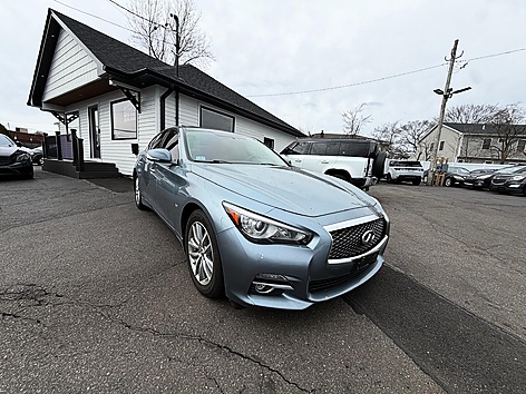 2016 INFINITI Q50