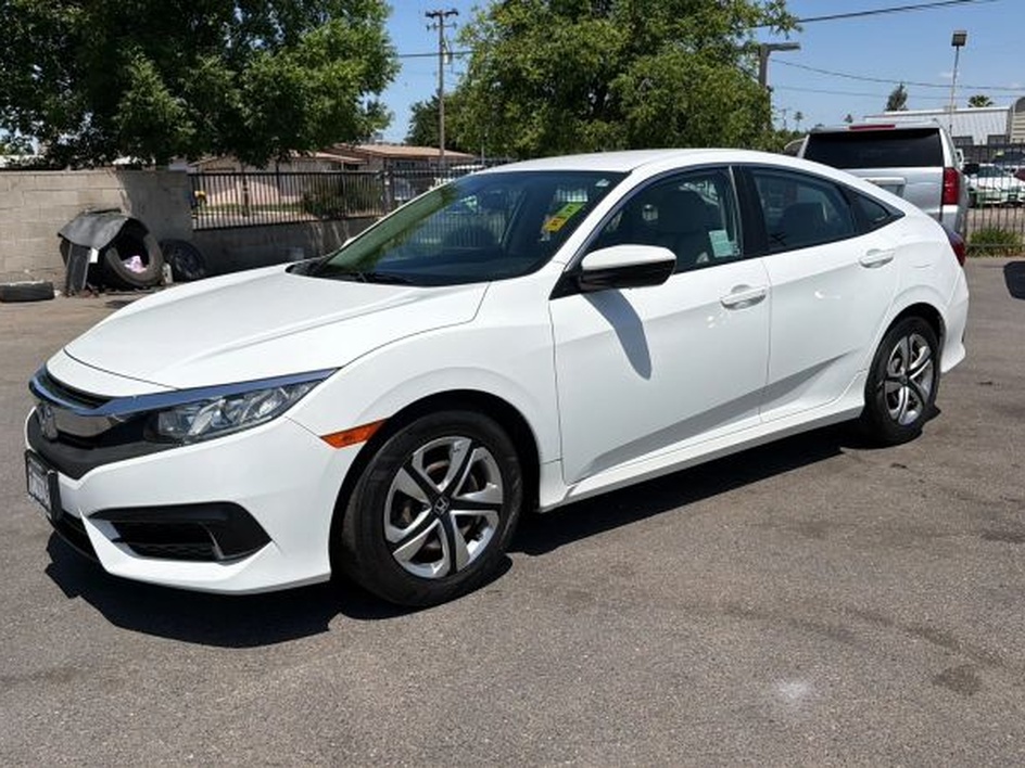 2016 Honda Civic LX's photo