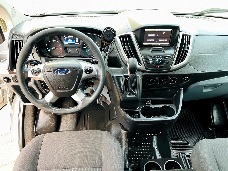 2015 Ford Transit Passenger photo 13