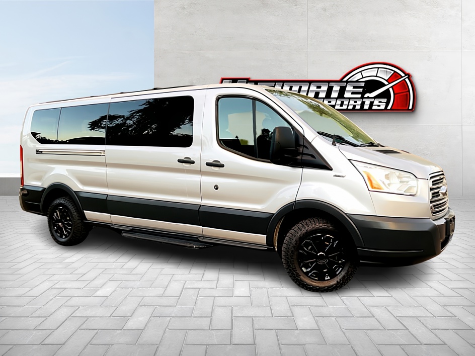 2015 Ford Transit Passenger photo 2