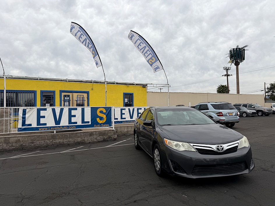 2012 Toyota Camry LE