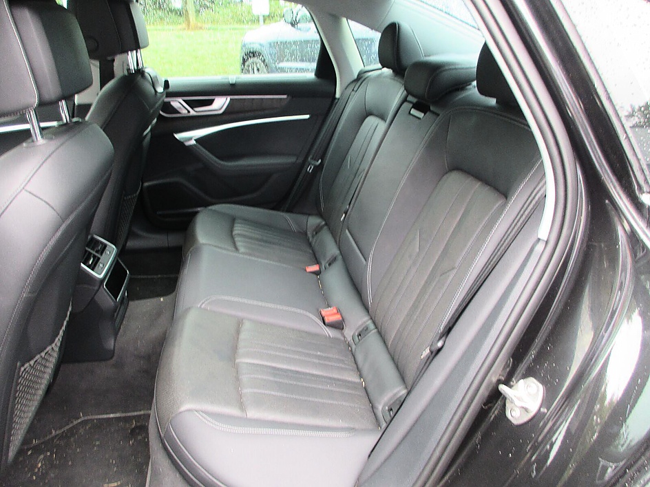 Audi A6 photo 9