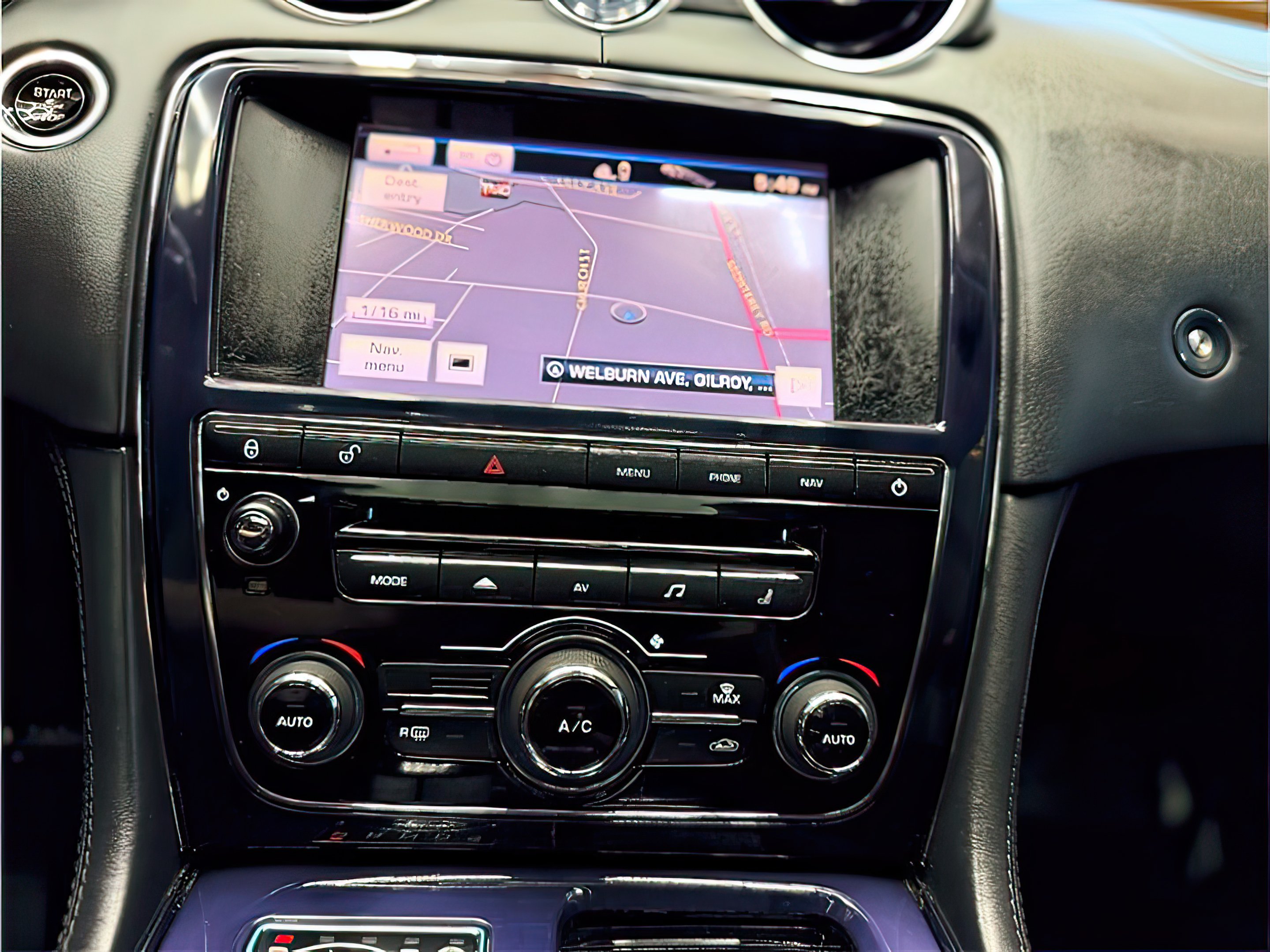 2012 Jaguar XJ Supercharged - Photo 38