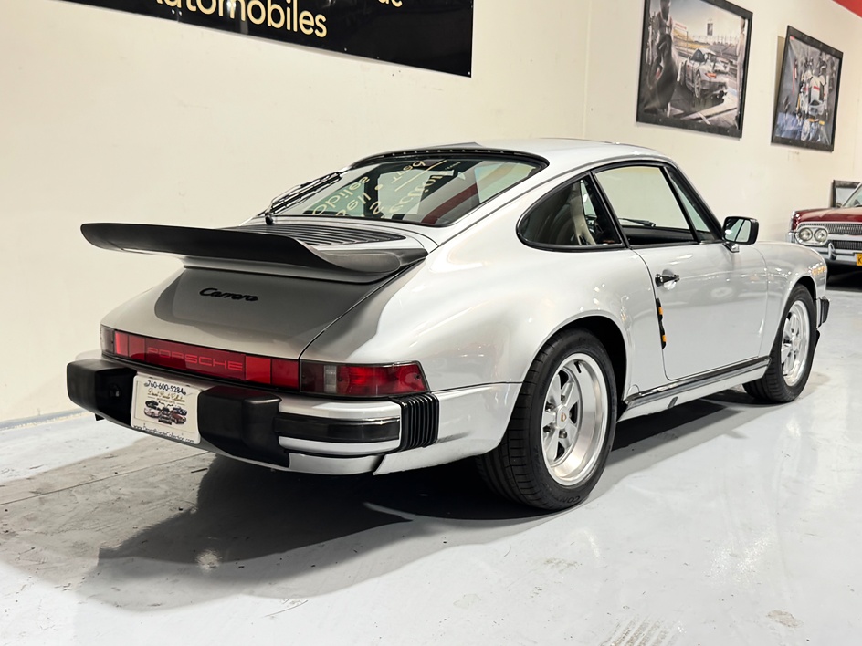 1989 Porsche 911 - Photo 3