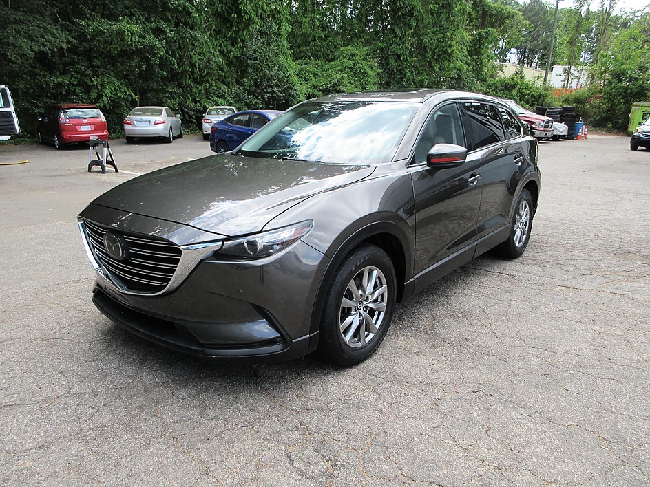 2018 Mazda CX-9 Touring AWD's photo