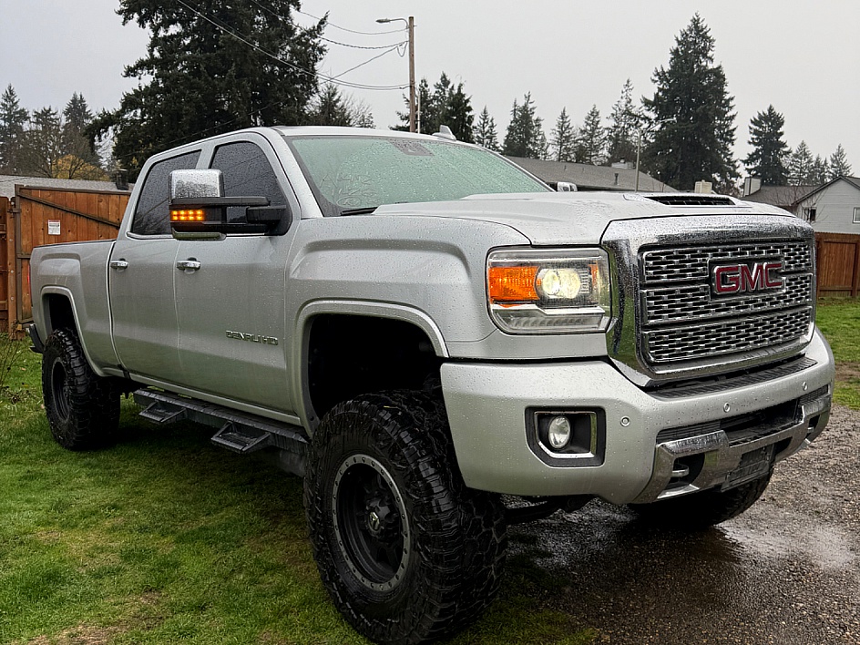2018 GMC Sierra 2500 Denali HD Denali's photo