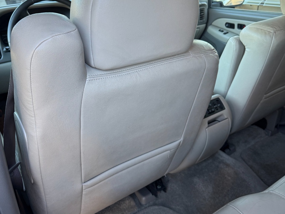 2000 Chevrolet Suburban Base - Photo 13