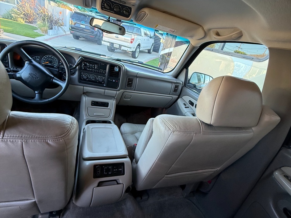 2000 Chevrolet Suburban Base - Photo 14