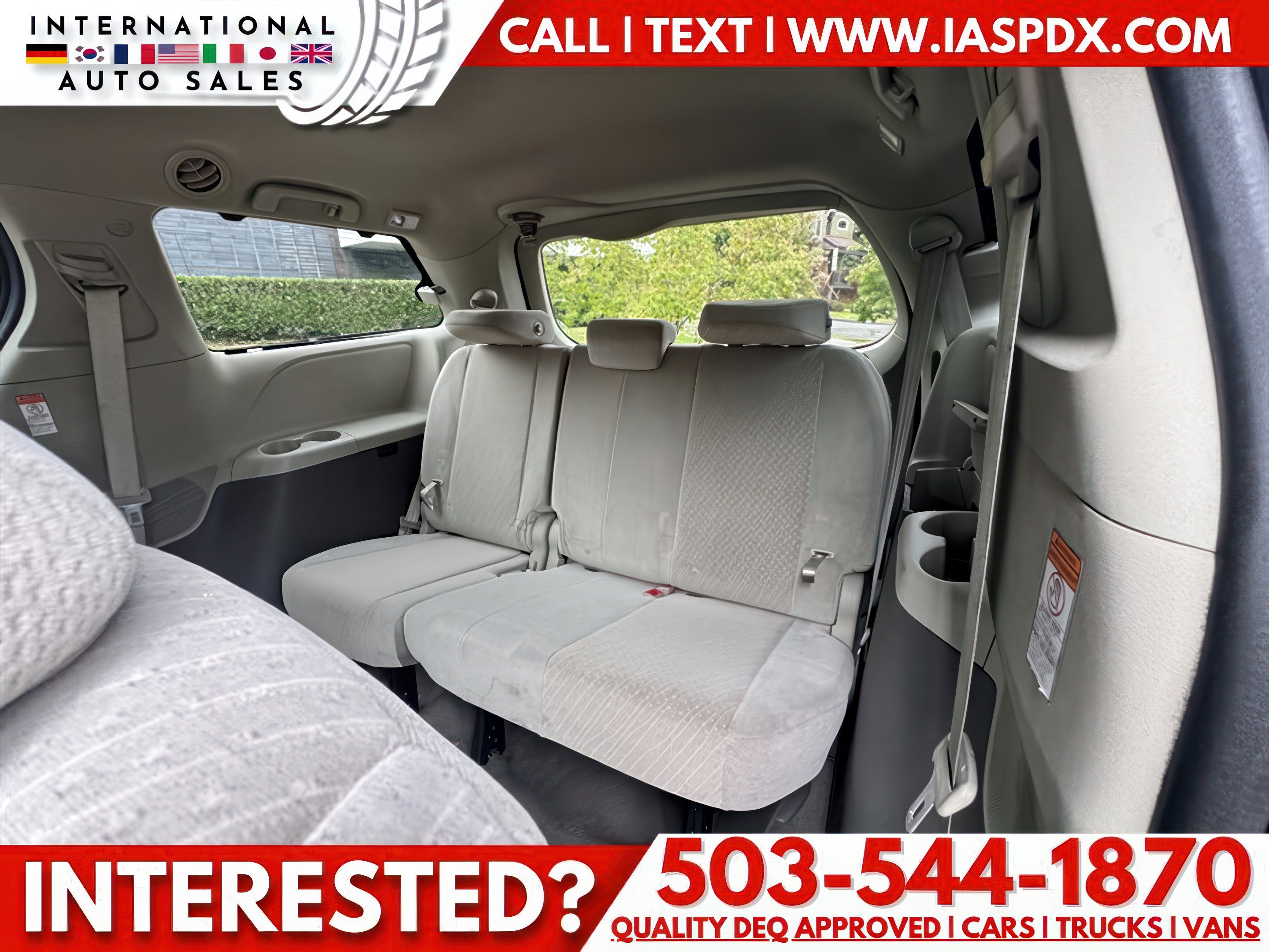 2020 Toyota Sienna LE - Photo 11