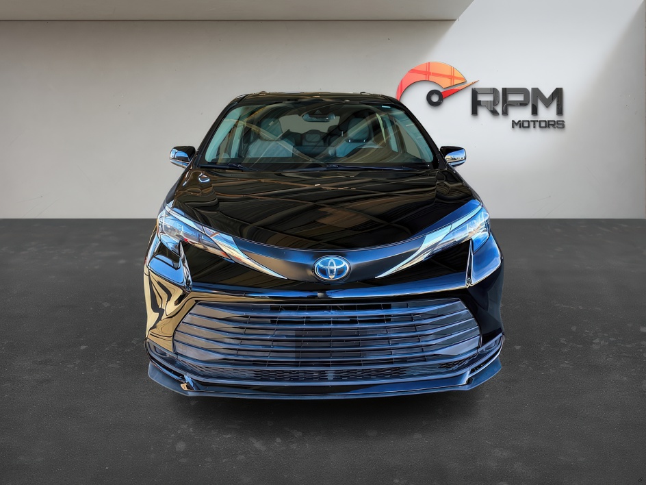 2021 Toyota Sienna LE