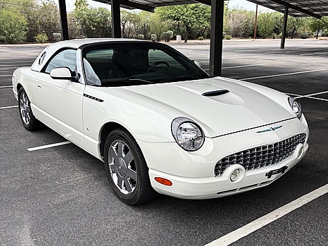 2002 Ford Thunderbird Deluxe